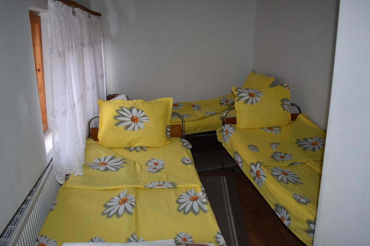 Дома для отпуска Къща за гости Бели ружи Kosovo